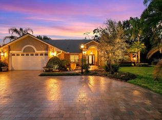 416 Soft Shadow Ln, Debary, FL 32713