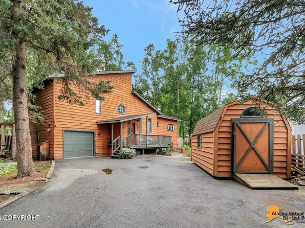 3333 Creekside Dr, Anchorage, AK 99504