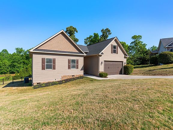 2nd image of 31 Caperton Way