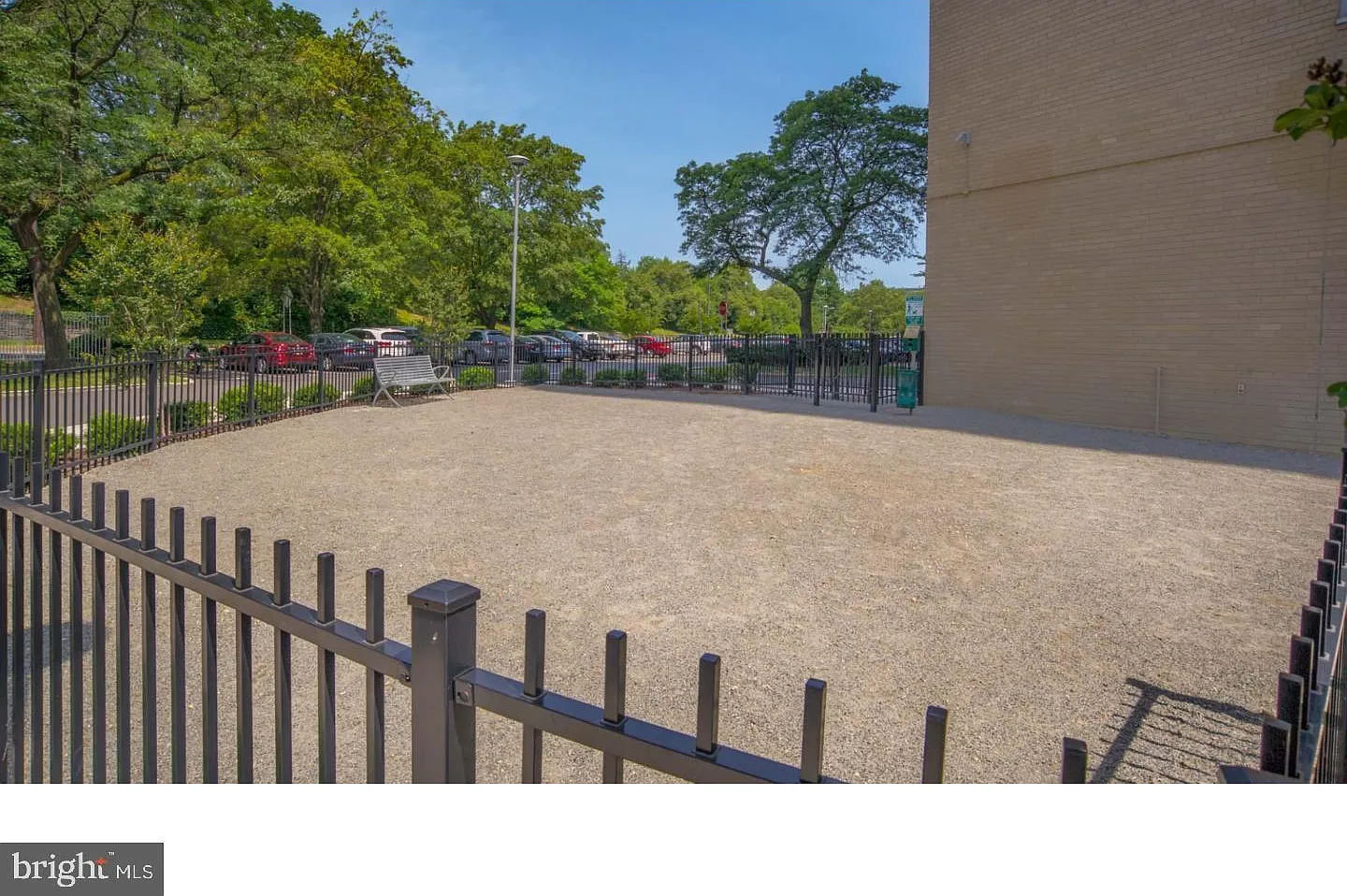 Studio, 425 sqft, $1,431 — Photo 4