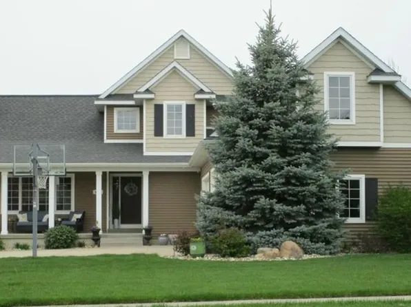 4730 W 4th St, Waterloo, IA 50701