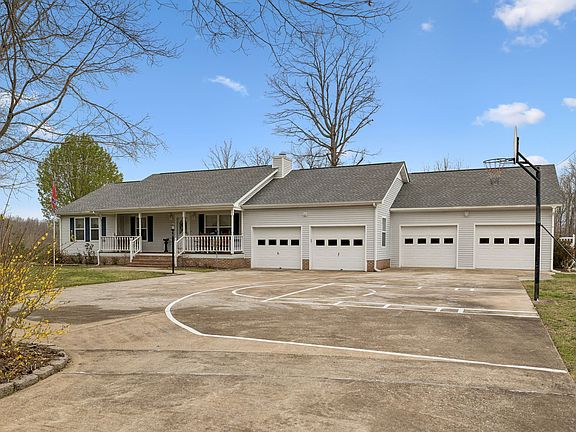 2nd image of 165 Pond Creek Rd