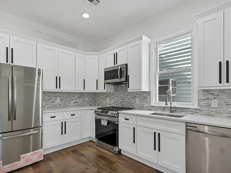 208 Shippen St #2 — Photo 2