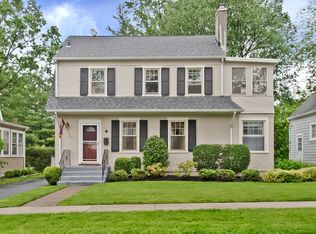 57 Smith Ave, White Plains, NY 10605