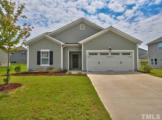 704 Harvest Point Dr, Fuquay Varina, NC 27526