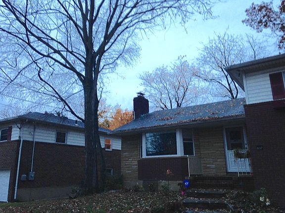 3rd image of 837 Myrna Dr