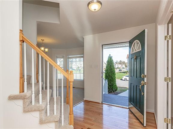 3rd image of 5904 Brilland Springs Pl