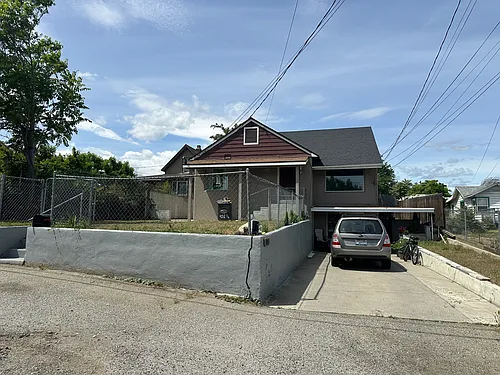 926 S Chelan Ave Photo 1
