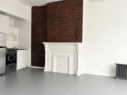 Rented by Corcoran | media 9