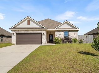 21159 Chardonnay Dr, Silverhill, AL 36576