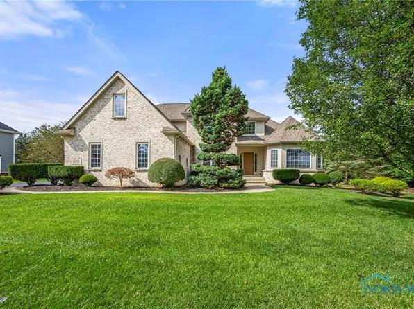 7410 Valhalla Dr, Maumee, OH 43537