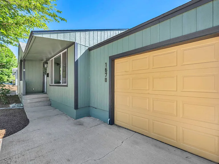 1678 Ordway Ave — Photo 51