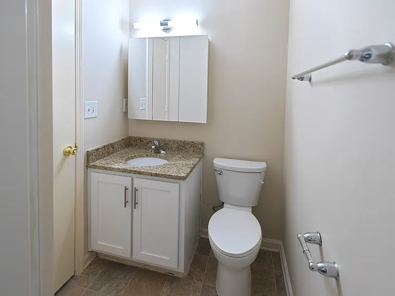 321 Crescent Spring Dr — Photo 7