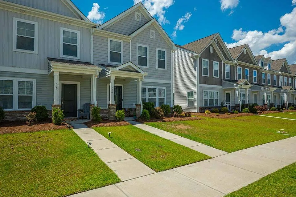 326 Surfbird Rd