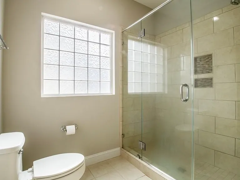 332 Highland Point Dr — Photo 22