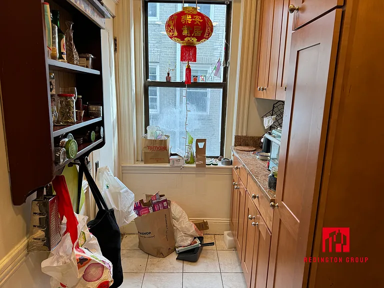 240 Kelton St #7 — Photo 7