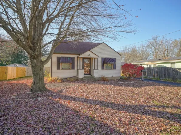 812 McKinley Ave, Belvidere, IL 61008