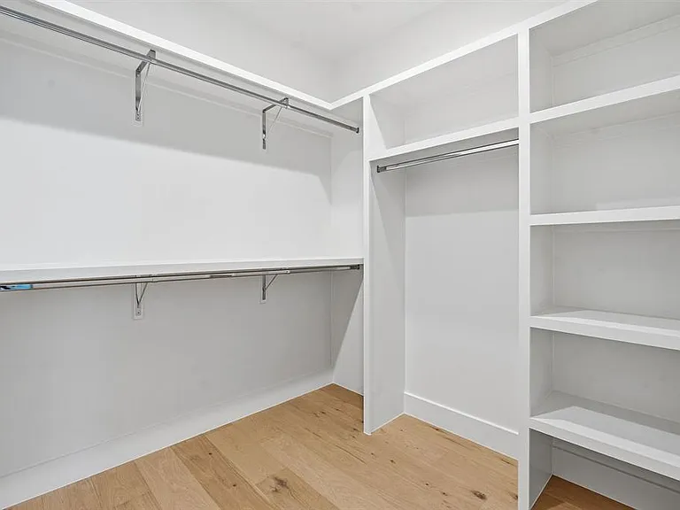 502 Normandy St #2 — Photo 14