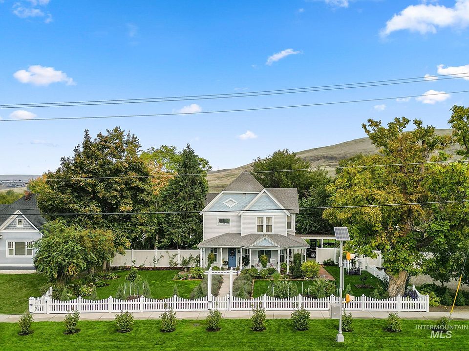 419 1st St, Asotin, WA 99402 MLS 98892687 Zillow