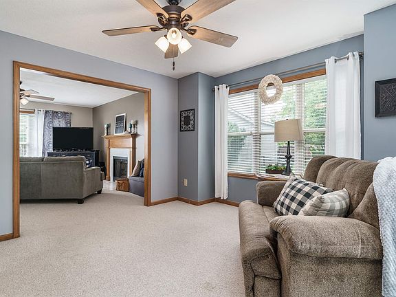 5th image of 2043 Cottonwood Ct