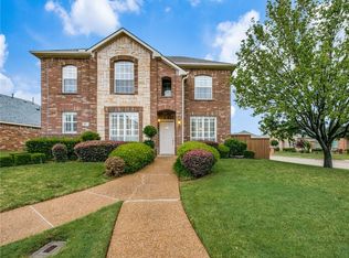 811 Pebble Ridge Dr, Lewisville, TX 75067
