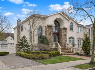 603 Rockaway St, Staten Island, NY 10307