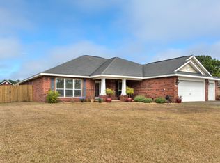 2338 Parkridge Dr, Navarre, FL 32566