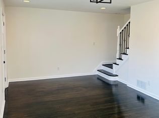 4014 24th Ave, Temple Hills, MD 20748