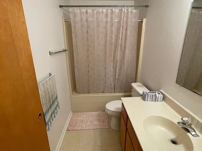 46 Standley Ave — Photo 7
