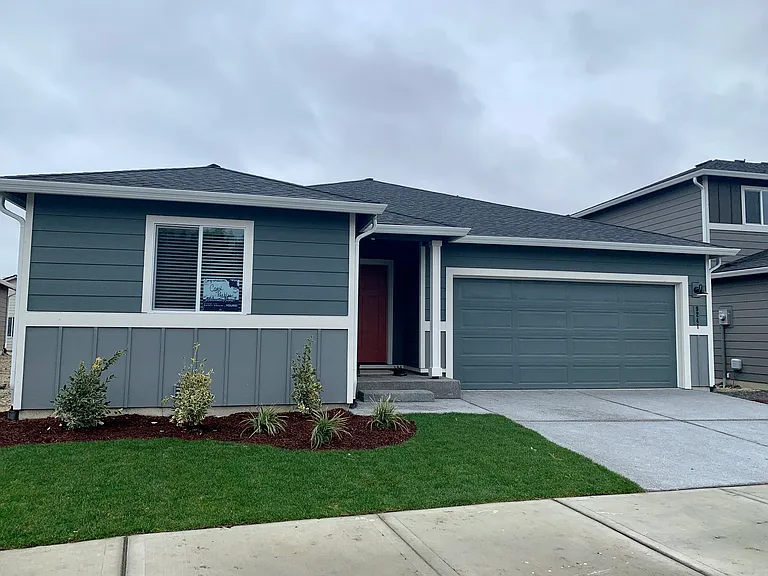 9241 Verbena St SE — Photo 1