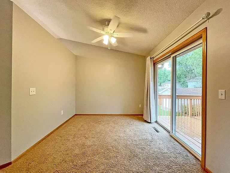 12233 Quinn St NW — Photo 5