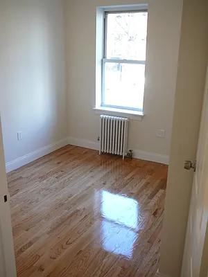 Rented by Warren T Real Estate Corp. | media 19