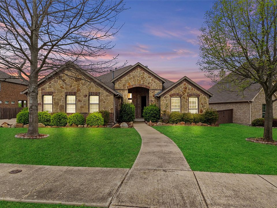 1st image of 4013 Dalton Dr