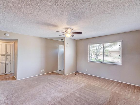 untitled shoot-071_2_3_4_5