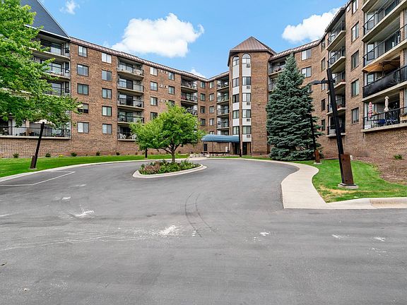 2nd image of 2601 Kenzie Ter APT 315