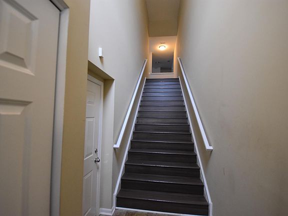 2nd image of 10214 Mulberry Ln #E