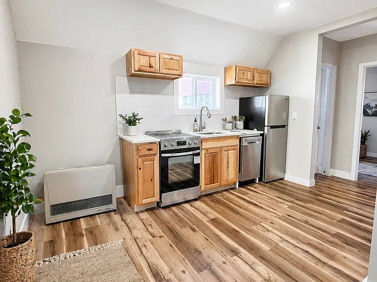 324 E Bijou St #4 — Photo 1