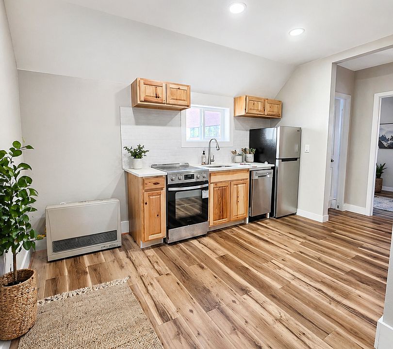 1st image of 324 E Bijou St APT 4