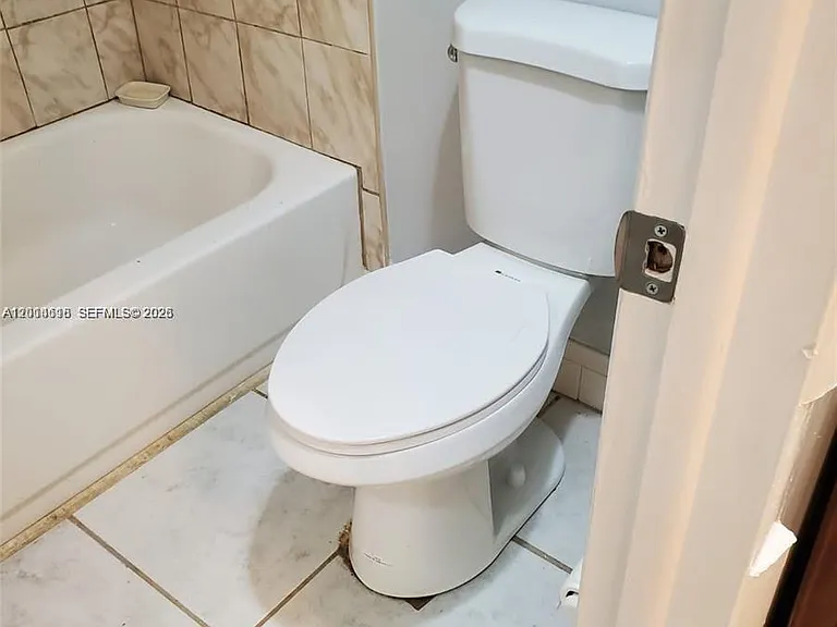 8000 Lagos De Campo Blvd #A-303 — Photo 7