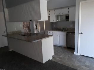 904 Bowling Green Trl, Chesapeake, VA 23320