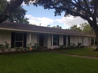 2107 Bon Aire Ave, Victoria, TX 77901