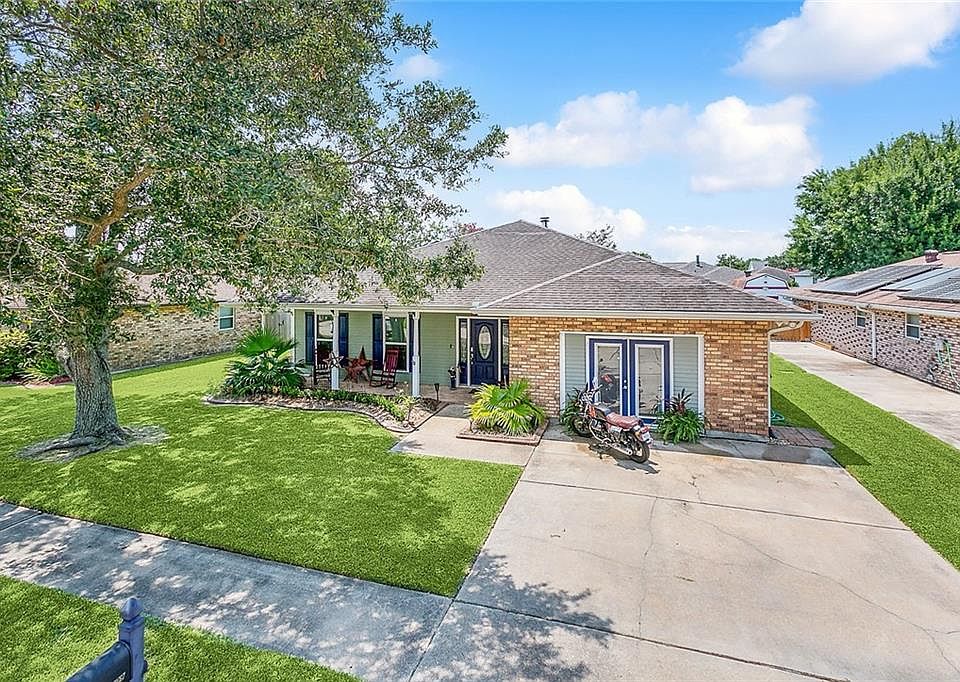 1st image of 3309 E Catahoula Ct