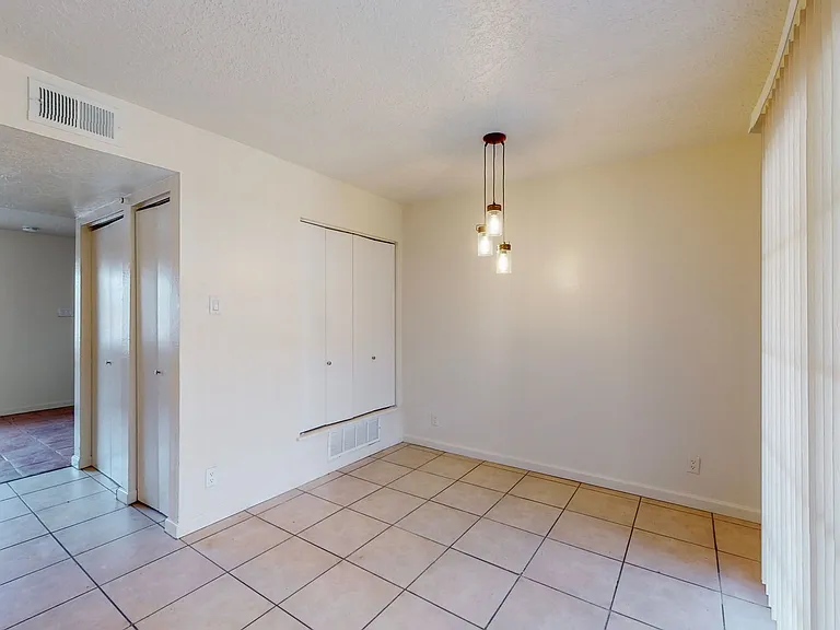 6108 Calle Nueve NW — Photo 11