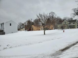 2239 McCracken St, Muskegon, MI 49441