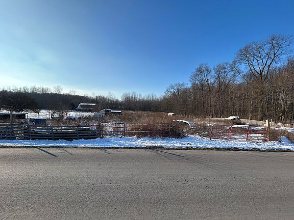 3rd image of 2897 Township Highway 247