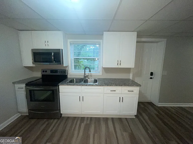 310 Harris Manor Dr SW #B — Photo 4