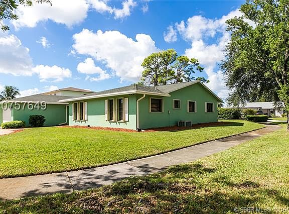 3rd image of 19420 NW 17th Ave
