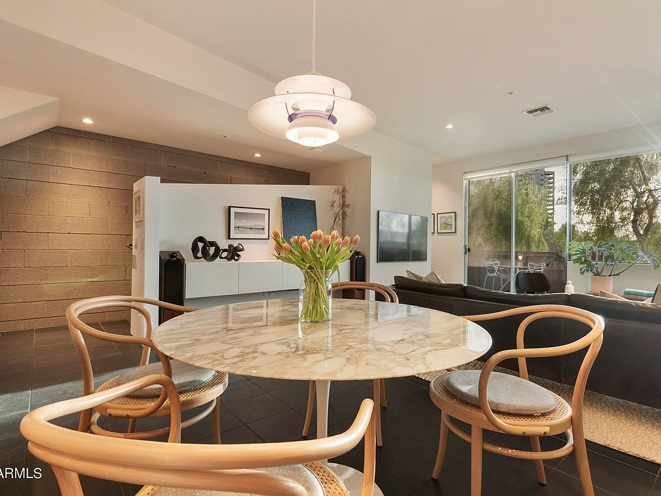1st image of 1145 E WHITTON Avenue #1004