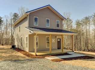 9920 Stonewall Rd, Appomattox, VA 24522