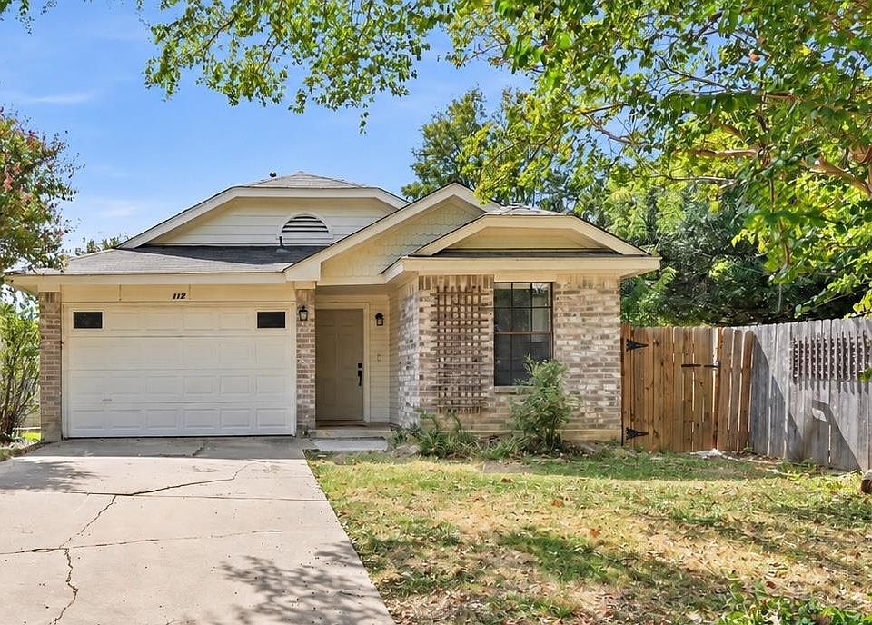 1st image of 1124 Greenbriar Loop
